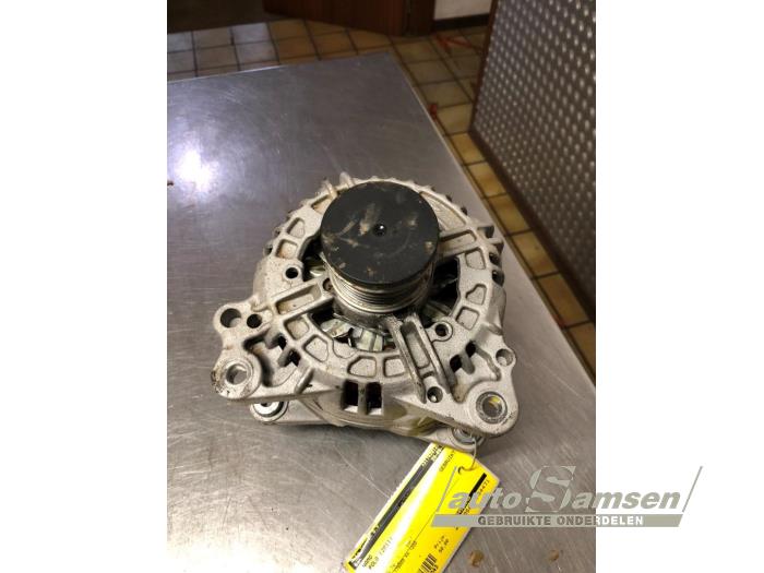 Begagnade Dynamo Volkswagen Polo V (6R) 1.2 TSI Pris € 50,00 Marginaltabell erbjuds av Auto Samsen B.V.