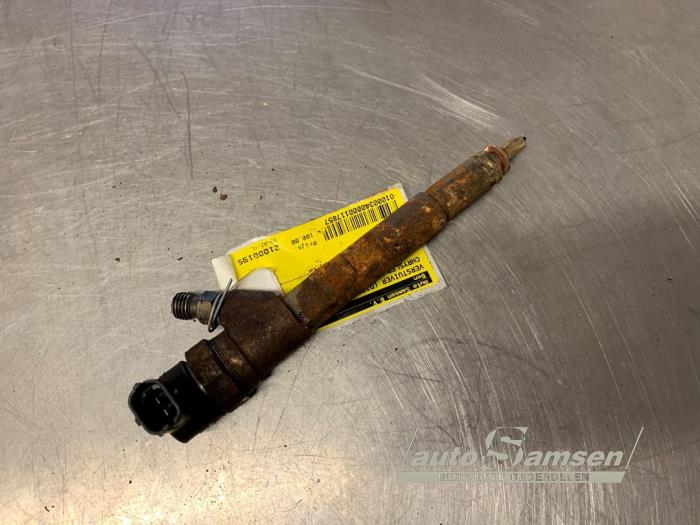 Usagé Injecteurs Chrysler Voyager/Grand Voyager (RG/RS) 2.8 CRD 16V Autom. (Dodge Ram Van) Prix € 100,00 Règlement à la marge proposé par Auto Samsen B.V.