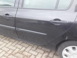 Used Rear door 4-door, left Renault Clio III (BR/CR) 1.2 16V 75 Price € 125,00 Margin scheme offered by Auto Samsen B.V.