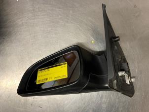 Used Wing mirror, left Opel Astra H SW (L35) 1.6 16V Twinport Price € 45,00 Margin scheme offered by Auto Samsen B.V.