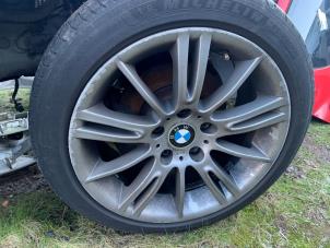 Usagé Kit jantes + pneumatiques BMW 1 serie (E87/87N) 116i 1.6 16V Prix € 350,00 Règlement à la marge proposé par Auto Samsen B.V.