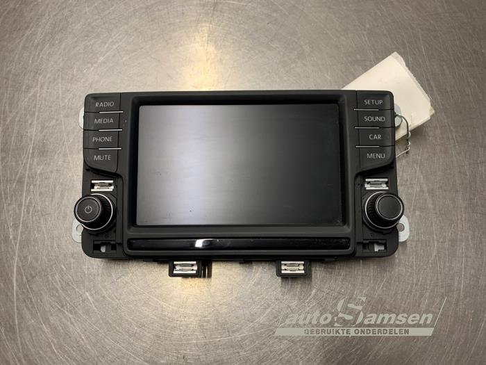 Gebrauchte Radio Volkswagen Polo V (6R) 1.0 TSI 12V BlueMotion Preis € 200,00 Margenregelung angeboten von Auto Samsen B.V.