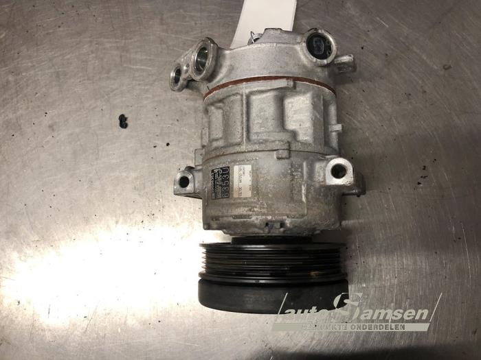 Gebrauchte Klimapumpe Opel Corsa E 1.4 16V Preis € 100,00 Margenregelung angeboten von Auto Samsen B.V.