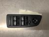 Electric window switch from a BMW 1 serie (E87/87N), 2003 / 2012 118d 16V, Hatchback, 4-dr, Diesel, 1.995cc, 105kW (143pk), RWD, N47D20A; N47D20C, 2007-03 / 2011-06, UD71; UD72 2008