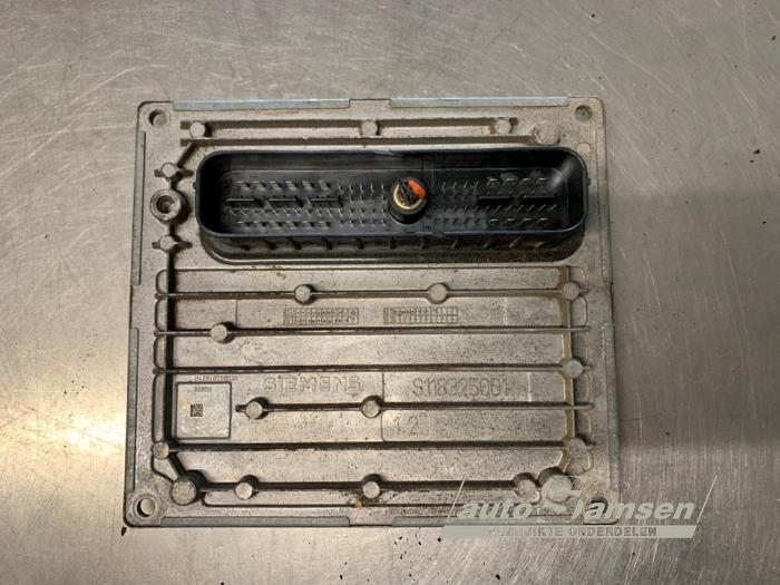 Used Engine management computer Ford Fusion 1.6 16V Price € 75,00 Margin scheme offered by Auto Samsen B.V.