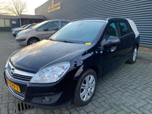 Used Wing mirror, left Opel Astra H SW (L35) 1.6 16V Twinport Price € 40,00 Margin scheme offered by Auto Samsen B.V.