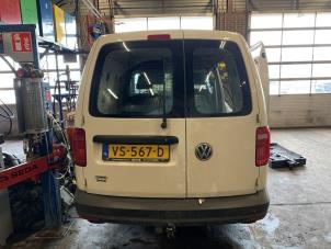 Używane Zderzak tylny Volkswagen Caddy IV 2.0 TDI 75 Cena € 100,00 Procedura marży oferowane przez Auto Samsen B.V.
