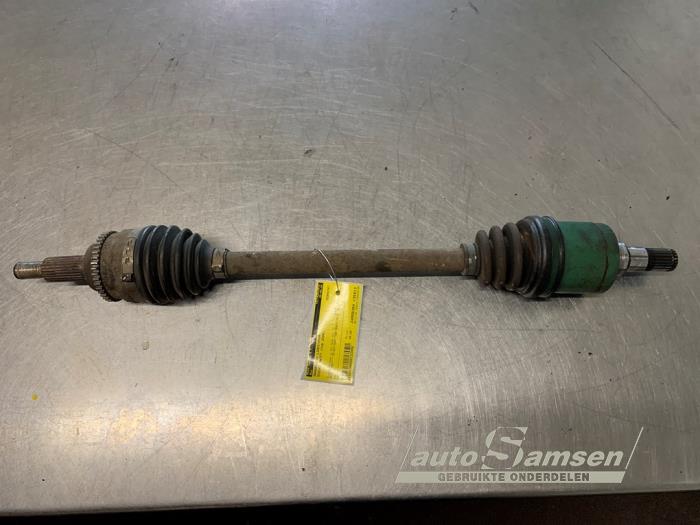 Gebrauchte Antriebswelle links vorne Suzuki Swift (ZA/ZC/ZD1/2/3/9) 1.3 VVT 16V Preis € 40,00 Margenregelung angeboten von Auto Samsen B.V.