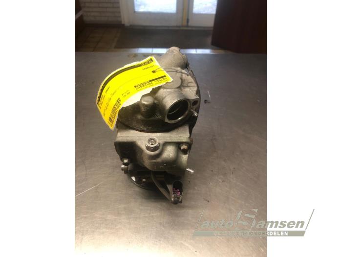 Usagé Pompe clim Volkswagen Fox (5Z) 1.2 Prix € 75,00 Règlement à la marge proposé par Auto Samsen B.V.