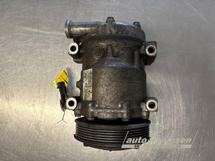 Usagé Pompe clim Alfa Romeo 147 (937) 1.6 Twin Spark 16V Prix € 75,00 Règlement à la marge proposé par Auto Samsen B.V.