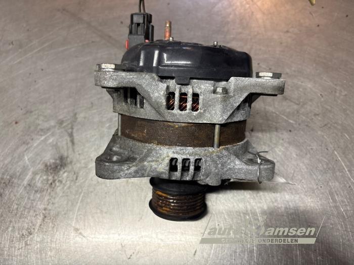 Begagnade Dynamo Chrysler Voyager/Grand Voyager (RG/RS) 2.8 CRD 16V Autom. (Dodge Ram Van) Pris € 75,00 Marginaltabell erbjuds av Auto Samsen B.V.
