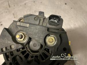 Dynamo van een Volkswagen Polo III (6N2) 1.4 2000