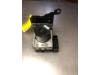 Pompe ABS d'un Toyota Yaris II (P9), 2005 / 2014 1.3 16V VVT-i, Berline avec hayon arrière, Essence, 1.298cc, 64kW (87pk), FWD, 2SZFE, 2005-08 / 2010-11, SCP90 2006