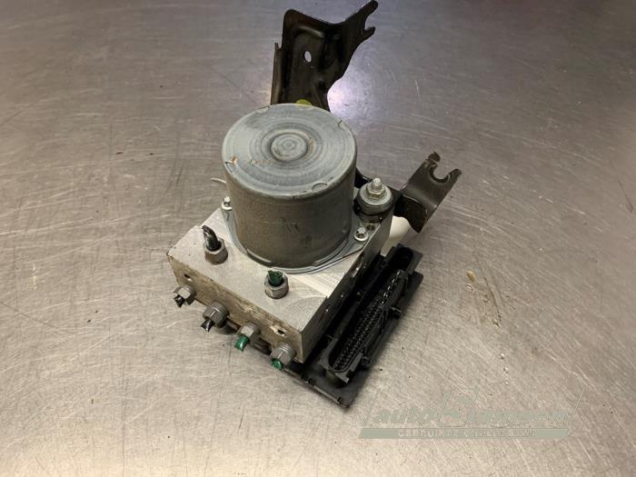 Begagnade ABS-pump Renault Modus/Grand Modus (JP) 1.2 16V TCe Pris € 75,00 Marginaltabell erbjuds av Auto Samsen B.V.