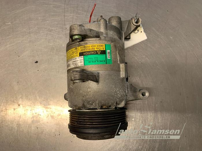 Używane Pompa klimatyzacji Austin Mini Open (R52) 1.6 16V Cooper Cena € 75,00 Procedura marży oferowane przez Auto Samsen B.V.