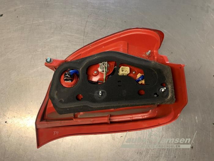 りす Taillight, right Toyota Urban Cruiser 1.33 Dual VVT-I 16V