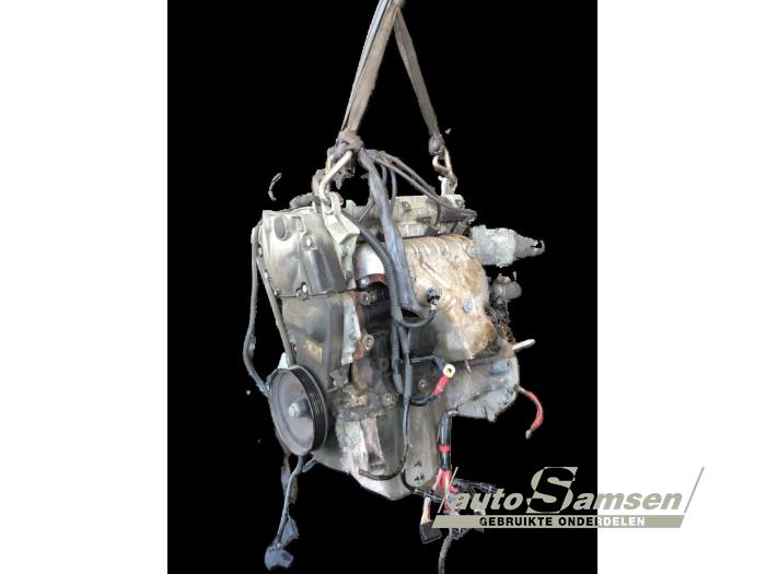 Used Engine Dacia Sandero I (BS) 1.6 Price € 700,00 Margin scheme offered by Auto Samsen B.V.