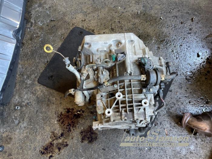 Gebrauchte Getriebe Honda Accord (CU) 2.0 i-VTEC 16V Preis € 450,00 Margenregelung angeboten von Auto Samsen B.V.
