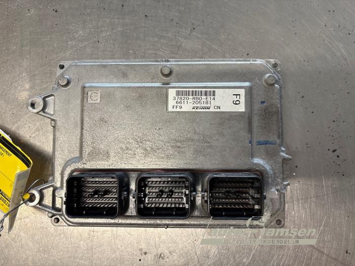 Used Engine management computer Honda Jazz (GE6/GE8/GG/GP) 1.4 VTEC 16V Price € 75,00 Margin scheme offered by Auto Samsen B.V.