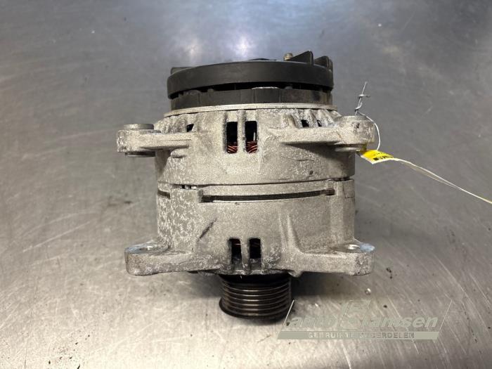 Gebrauchte Dynamo Renault Clio III (BR/CR) 1.4 16V Preis € 40,00 Margenregelung angeboten von Auto Samsen B.V.