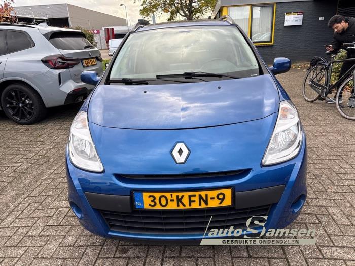 Used Radiator Renault Clio III Estate/Grandtour (KR) 1.2 16V TCE 100 Price € 45,00 Margin scheme offered by Auto Samsen B.V.