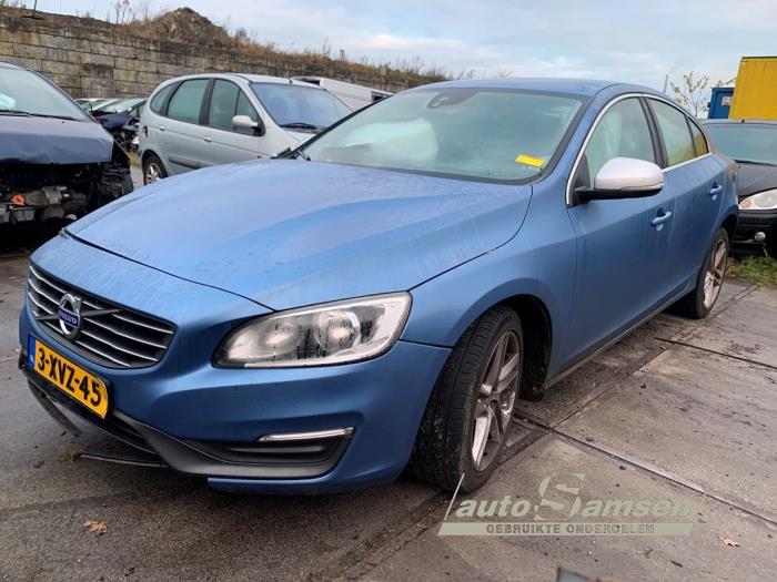 Gebrauchte Kraftstoffpumpe Elektrisch Volvo S60 II (FS) 1.6 DRIVe,D2 Preis € 75,00 Margenregelung angeboten von Auto Samsen B.V.