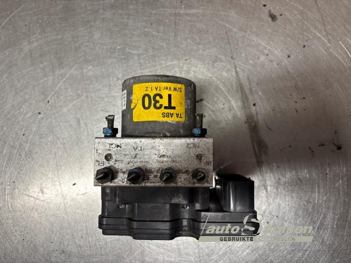 Begagnade ABS-pump Kia Picanto (TA) 1.2 16V Pris € 50,00 Marginaltabell erbjuds av Auto Samsen B.V.