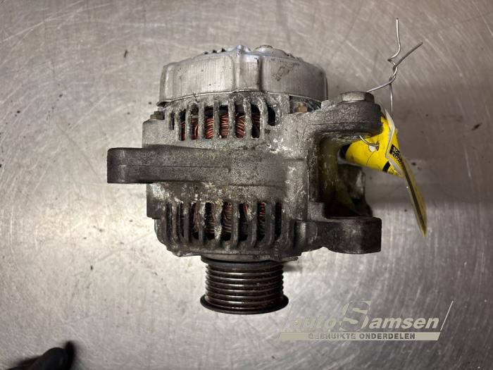 Gebrauchte Dynamo Toyota RAV4 (A2) 2.0 16V VVT-i 4x4 Preis € 45,00 Margenregelung angeboten von Auto Samsen B.V.