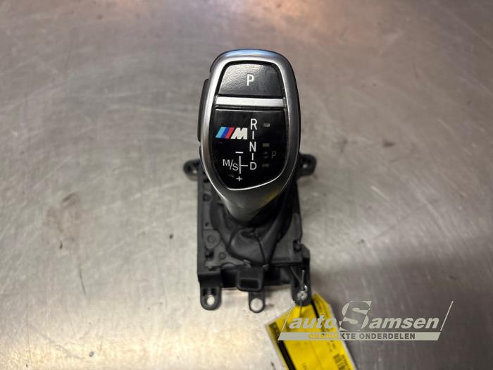 Używane Przelacznik BMW 3 serie (F30) 320i 2.0 16V Cena € 150,00 Procedura marży oferowane przez Auto Samsen B.V.