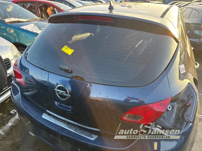 Gebrauchte Heckklappe Opel Astra J (PC6/PD6/PE6/PF6) 1.4 Turbo 16V Preis € 150,00 Margenregelung angeboten von Auto Samsen B.V.