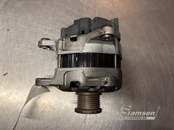 Gebrauchte Dynamo Renault Clio IV Estate/Grandtour (7R) 1.2 TCE 16V GT EDC Preis € 75,00 Margenregelung angeboten von Auto Samsen B.V.