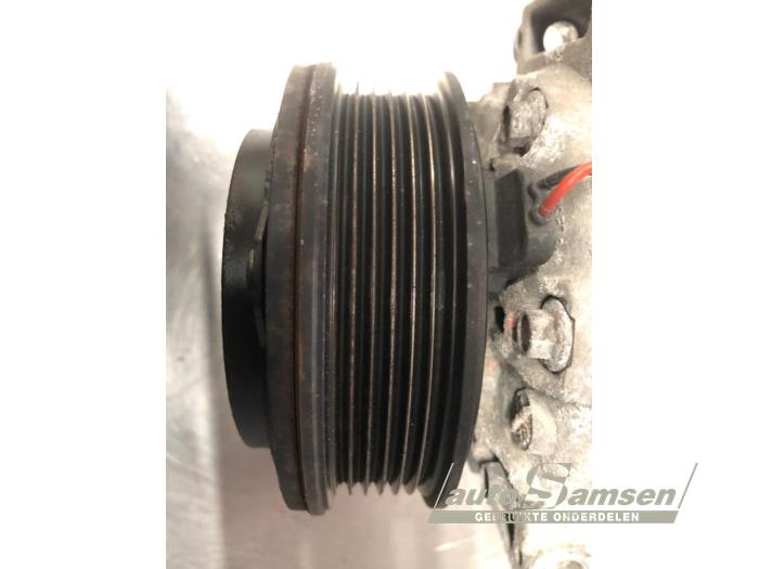 Gebrauchte Klimapumpe Ford Focus 3 Wagon 1.0 Ti-VCT EcoBoost 12V 125 Preis € 100,00 Margenregelung angeboten von Auto Samsen B.V.