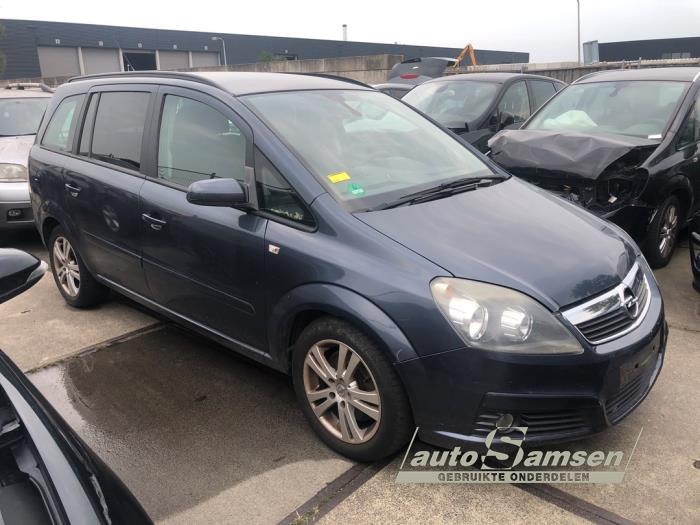 Gebrauchte Dynamo Opel Zafira (M75) 1.9 CDTI Preis € 75,00 Margenregelung angeboten von Auto Samsen B.V.