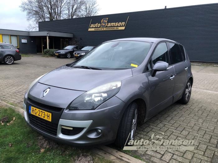 Used Engine Renault Scénic III (JZ) 1.4 16V TCe 130 Price € 1.450,00 Margin scheme offered by Auto Samsen B.V.
