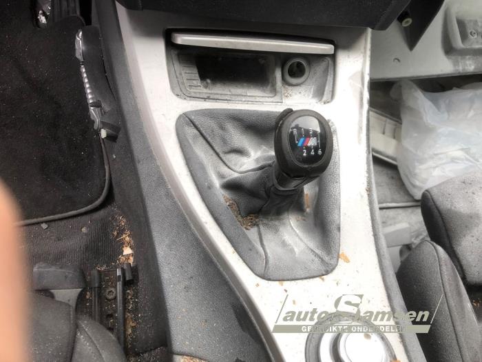 Gebrauchte Getriebe BMW 3 serie Touring (E91) 318i 16V Preis € 450,00 Margenregelung angeboten von Auto Samsen B.V.