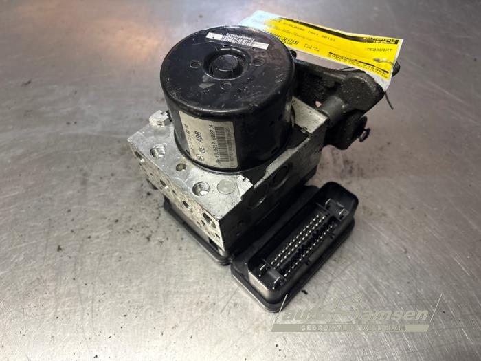 Gebrauchte ABS Pumpe Mercedes C (W204) 1.6 C-180 16V BlueEfficiency Preis € 125,00 Margenregelung angeboten von Auto Samsen B.V.