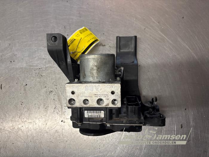 Begagnade ABS-pump Opel Meriva (B) 1.4 Turbo 16V ecoFLEX Pris € 435,00 Marginaltabell erbjuds av Auto Samsen B.V.