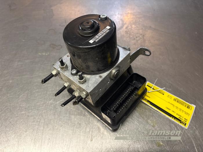 Usagé Pompe ABS BMW 1 serie (E87/87N) 116i 1.6 16V Prix € 40,00 Règlement à la marge proposé par Auto Samsen B.V.