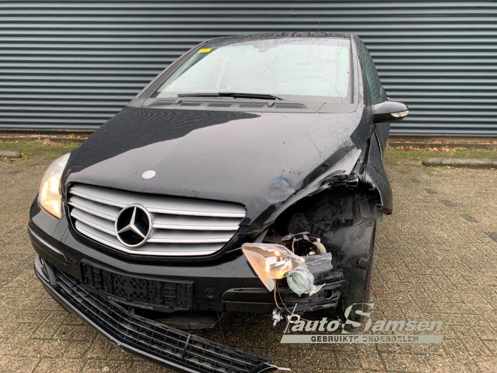Gebrauchte Getriebe Mercedes B (W245) 1.7 B-170 16V Preis € 400,00 Margenregelung angeboten von Auto Samsen B.V.