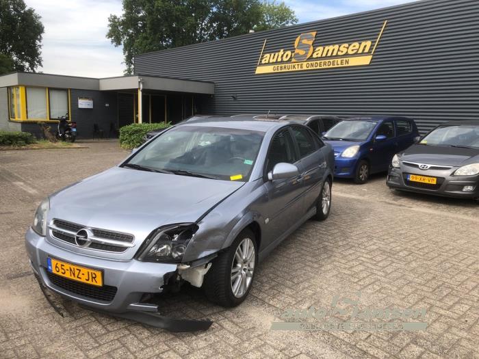Getriebe Opel Vectra C GTS, 2002 / 2008 1.8 16V, Fließheck, 4-tr, Benzin, 1.799cc, 90kW (122pk), FWD, Z18XE; EURO4, 2002-09 / 2005-08 (Gebraucht)