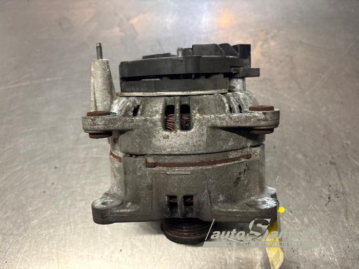 Begagnade Dynamo Volkswagen Touareg (7LA/7L6) 3.2 V6 24V Pris € 75,00 Marginaltabell erbjuds av Auto Samsen B.V.