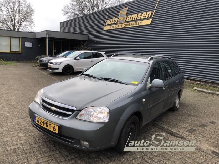 Gebrauchte Kühler Chevrolet Nubira Wagon 1.6 16V Preis € 50,00 Margenregelung angeboten von Auto Samsen B.V.