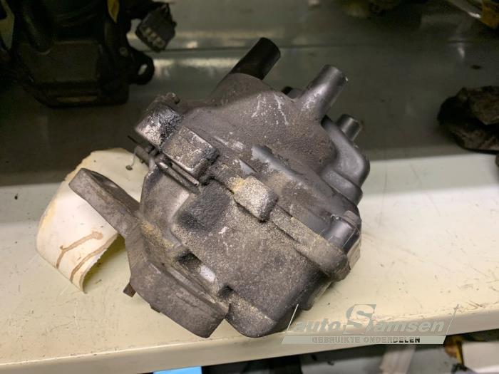 Gebrauchte Zündung (komplett) Honda Civic (EJ/EK) 1.4i 16V Preis € 50,00 Margenregelung angeboten von Auto Samsen B.V.