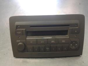 Used Radio CD player Fiat Idea Price € 50,00 Margin scheme offered by Auto Samsen B.V.