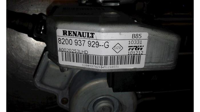 Elektryczne wspomaganie kierownicy z Renault Clio III (BR/CR) 1.2 16V 65 2011