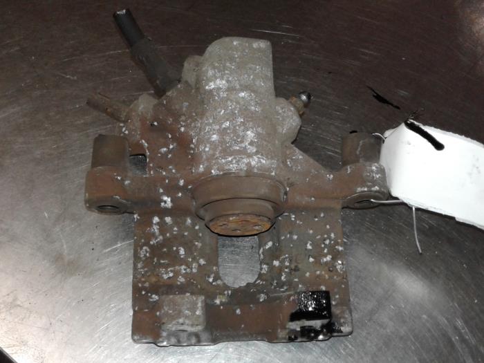Rear brake calliper, left from a MINI Mini One/Cooper (R50) 1.6 16V Cooper 2003