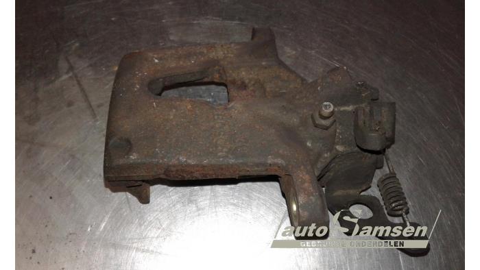 Gebrauchte Bremszange rechts hinten Jaguar X-type Estate 2.0 D 16V Preis € 75,00 Margenregelung angeboten von Auto Samsen B.V.