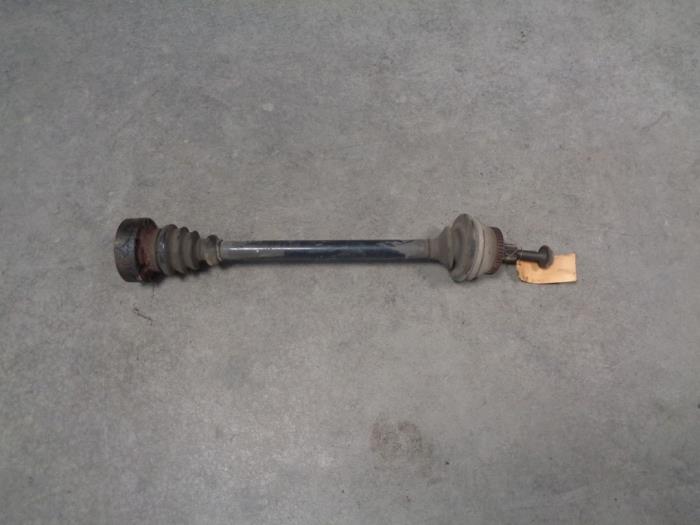Gebrauchte Antriebswelle rechts hinten Audi Allroad (C5) 2.5 V6 TDI 24V Preis € 40,00 Margenregelung angeboten von Westerhof autodemontage