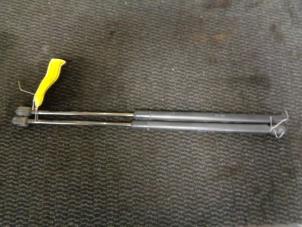 Used Set of gas struts for boot Nissan Micra (K12) 1.2 16V Price € 20,00 Margin scheme offered by Westerhof autodemontage