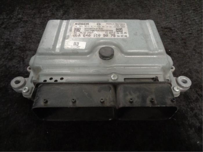 Used Engine management computer Mercedes A (W169) 2.0 A-200 CDI 16V 5-Drs. Price € 100,00 Margin scheme offered by Westerhof autodemontage